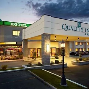 Quality & 3* Brossard